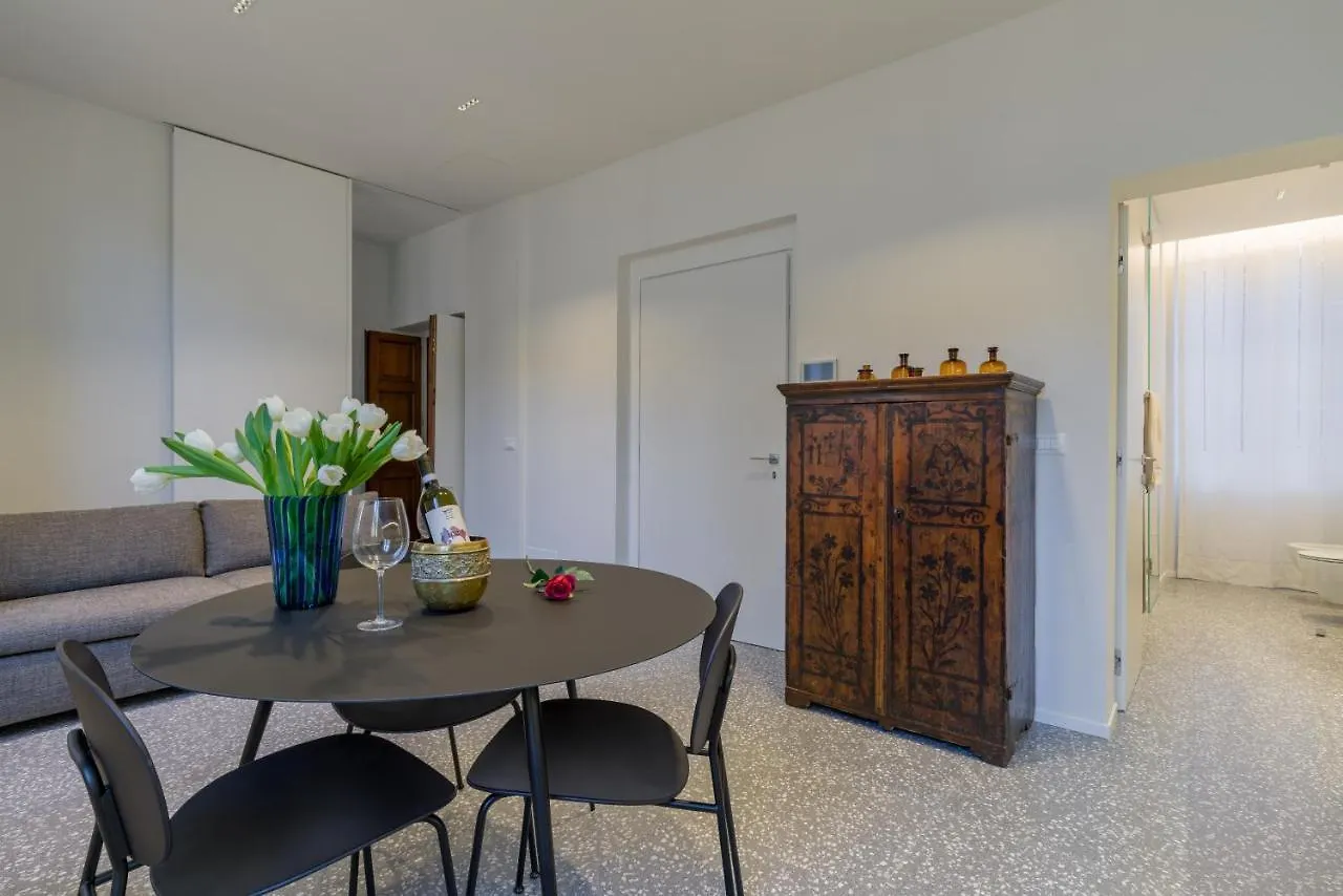 Domus La Costa Apartment Verona