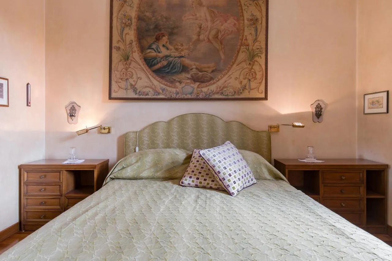 Domus La Costa Apartment Verona